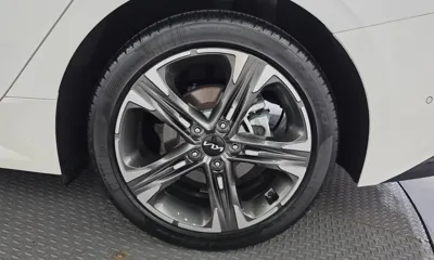 Kia K5 2023, 19592 км, за 19364.58 USD