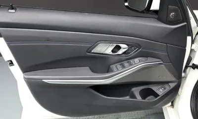 BMW 3-Series 2021, 68921 км, за 18786.97 USD - фото 24