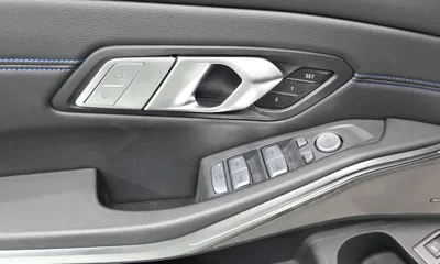 BMW 3-Series 2021, 68921 км, за 18786.97 USD - фото 27