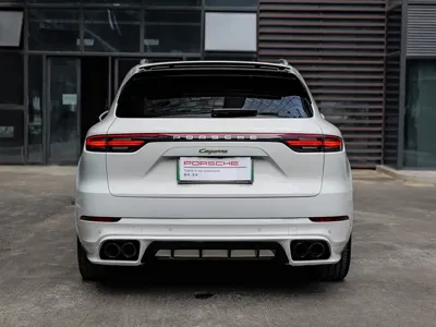 Porsche Cayenne Hybrid 2019, 66000 км, за 45319.9 USD