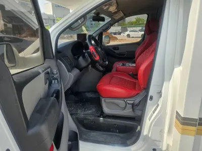 Hyundai Starex 2012, 42712 км, за 10502.82 USD - фото 19