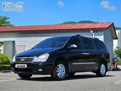 Kia Canival · 2013 год