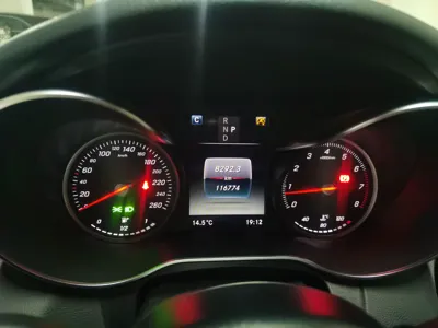 Mercedes-Benz C-Class 2018, 116700 км, за 16434 USD - фото 12