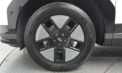 Hyundai Santafe 2024, 76009 км, за 21615.56 USD