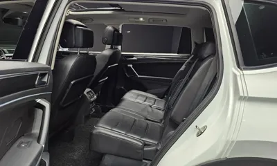 Volkswagen Tiguan 2020, 76060 км, за 17133.56 USD - фото 12
