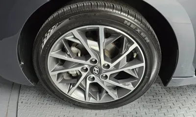 Hyundai Avante 2019, 51377 км, за 8336.62 USD