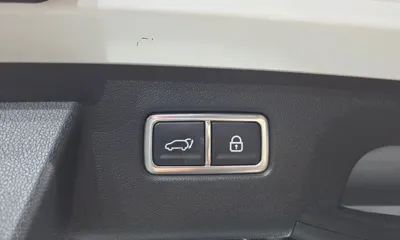 Kia Sorento 2021, 57047 км, за 15628.67 USD - фото 35