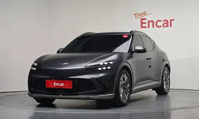 Genesis GV60 · 2022 год
