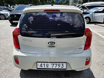 Kia Morning 2013, 81701 км, за 1947.88 USD