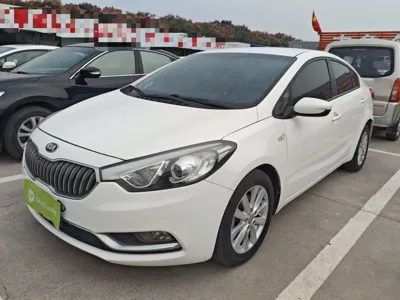Kia K3 · 2015 год