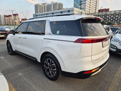 Kia Canival 2023, 54688 км, за 19087.96 USD