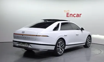 Hyundai Grandeur 2023, 66270 км, за 19821.6 USD