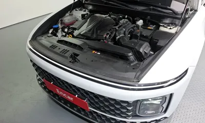 Hyundai Grandeur 2023, 66270 км, за 19821.6 USD - фото 6