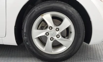 Hyundai Avante 2012, 106042 км, за 3305.13 USD