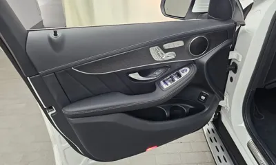 Mercedes-Benz GLC-Class 2023, 24983 км, за 33795.65 USD - фото 24