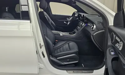 Mercedes-Benz GLC-Class 2023, 24983 км, за 33795.65 USD - фото 26