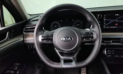 Kia K5 2020, 95605 км, за 12311.25 USD - фото 13