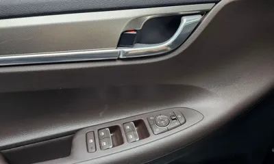 Hyundai Grandeur 2020, 92386 км, за 12221.28 USD - фото 29
