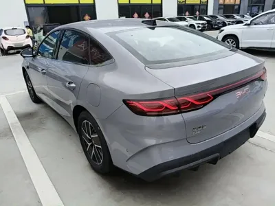 BYD Qin L 2026, 100 км, за 12830.83 USD