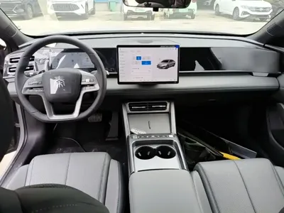 BYD Qin L 2026, 100 км, за 12830.83 USD - фото 10