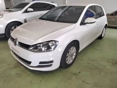 Volkswagen Golf · 2017 год
