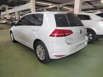 Volkswagen Golf 2017, 133100 км, за 6064.68 USD - фото 23