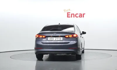 Hyundai Avante 2018, 80334 км, за 7111.89 USD