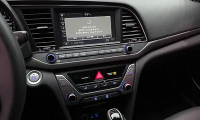 Hyundai Avante 2018, 80334 км, за 7111.89 USD - фото 15