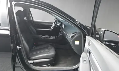 Hyundai Sonata 2023, 11367 км, за 16272.7 USD - фото 11
