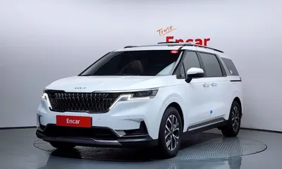 Kia Canival · 2023 год