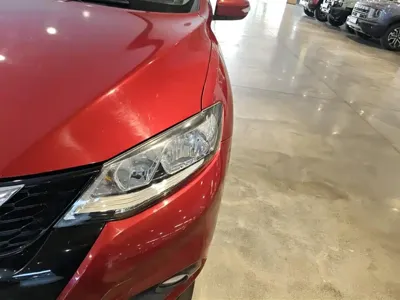 Nissan Tiida 2019, 45599 км, за 7401.27 USD