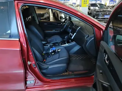 Nissan Tiida 2019, 45599 км, за 7401.27 USD - фото 8