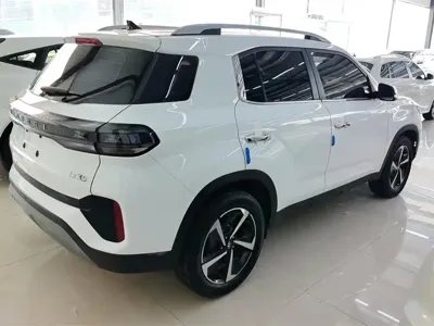 Hyundai ix35 2022, 30400 км, за 10498.67 USD