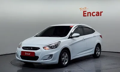 Hyundai Accent · 2012 год