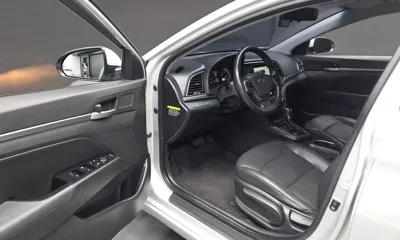 Hyundai Avante 2016, 97558 км, за 4883.76 USD - фото 10