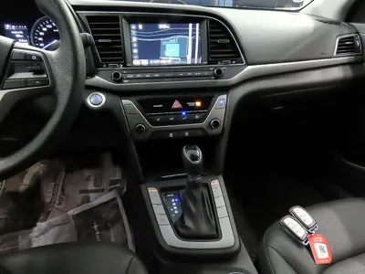 Hyundai Avante 2018, 39950 км, за 8599.19 USD - фото 11