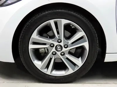 Hyundai Avante 2018, 39950 км, за 8599.19 USD - фото 19