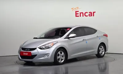 Hyundai Avante · 2012 год