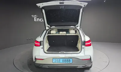 Genesis GV60 2023, 32599 км, за 31714.56 USD - фото 20