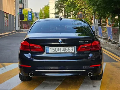 BMW 5-Series 2018, 81050 км, за 13544.31 USD