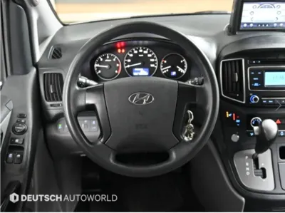 Hyundai Starex 2018, 107991 км, за 9844.73 USD