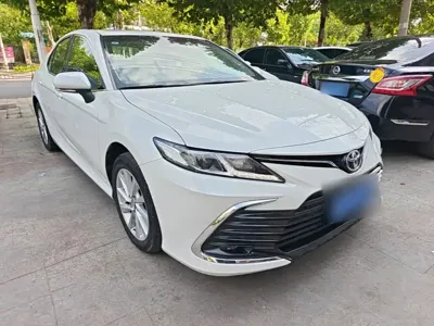 Toyota Camry 2024, 29400 км, за 16688.94 USD