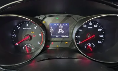 Kia Canival 2017, 76243 км, за 8457.22 USD - фото 8