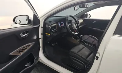 Kia Stonic 2020, 69878 км, за 9650.99 USD - фото 10