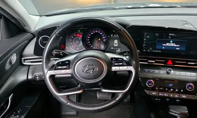 Hyundai Avante 2023, 46984 км, за 11290.53 USD - фото 13