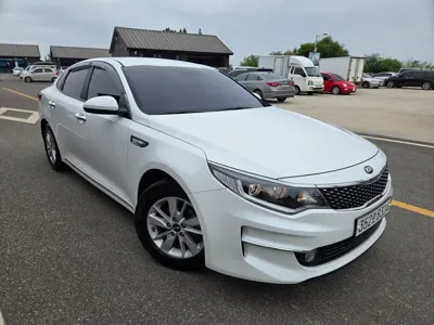 Kia K5 2016, 120486 км, за 5448.34 USD