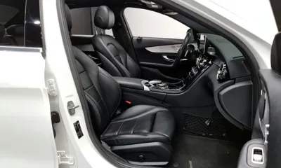 Mercedes-Benz C-Class 2018, 85078 км, за 11757.75 USD - фото 11