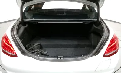 Mercedes-Benz C-Class 2018, 85078 км, за 11757.75 USD - фото 20