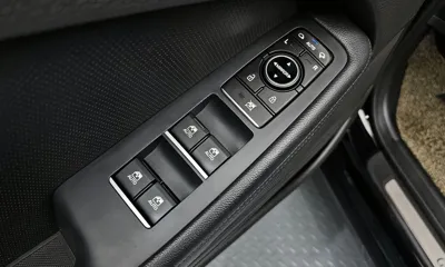 Hyundai Genesis 2015, 116119 км, за 6897 USD - фото 11