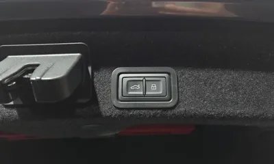 Audi A6 2022, 30101 км, за 24238.39 USD - фото 21